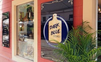 dark blue stores