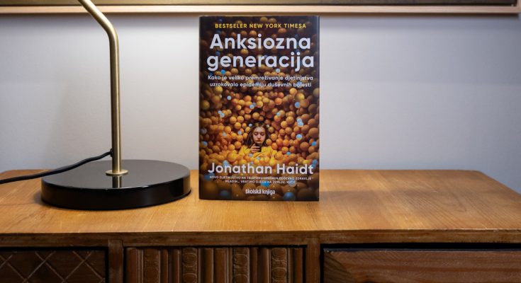 Anksiozna generacija