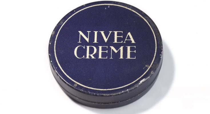 plava nivea